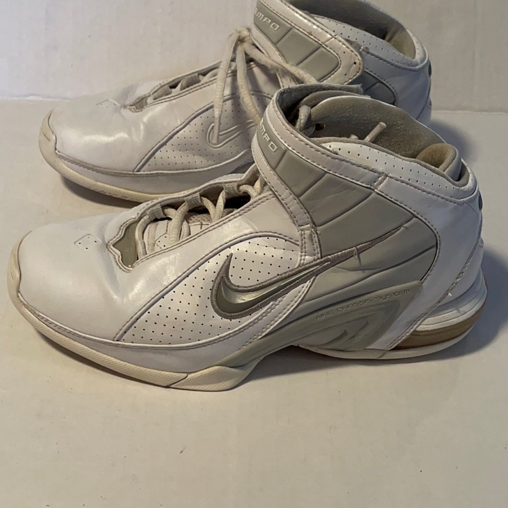 Nike Women’s Uptempo